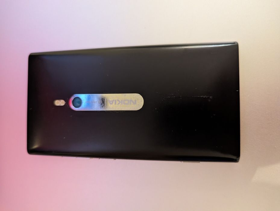 Nokia  Lumia 800