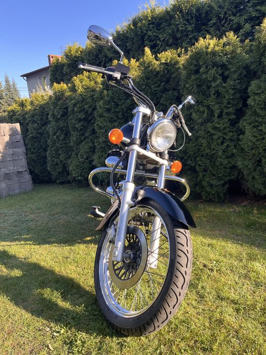 Suzuki Intruder VL 125 LC