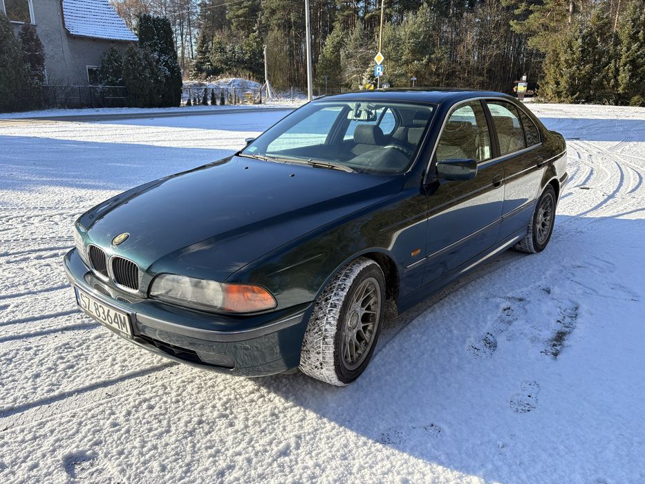BMW E39 520i zdrowa podłoga suchy silnik