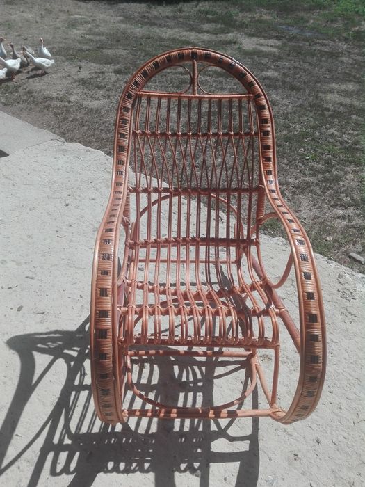 Гойдалки ручної роботи. Є ще для діток ціна 999грн,