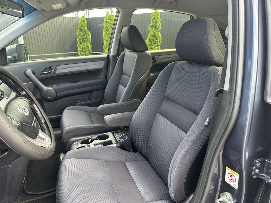 Продам Honda CR-V 2008