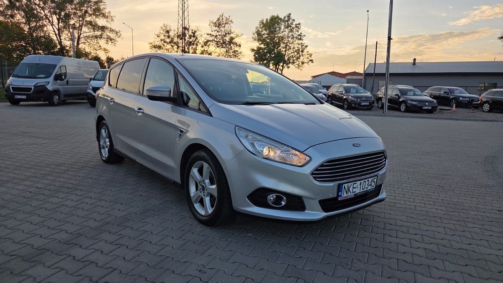 Ford S-Max