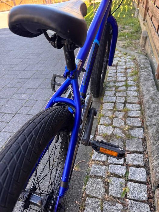BMX Mongoose L20  niebieski metalik bardzo mało używany