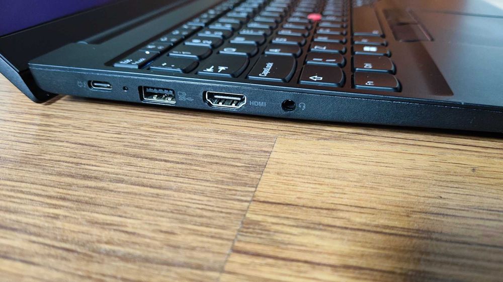 Laptop Lenovo E15 G2 I5/16GB/500GB/Iris Xe/W11Pro