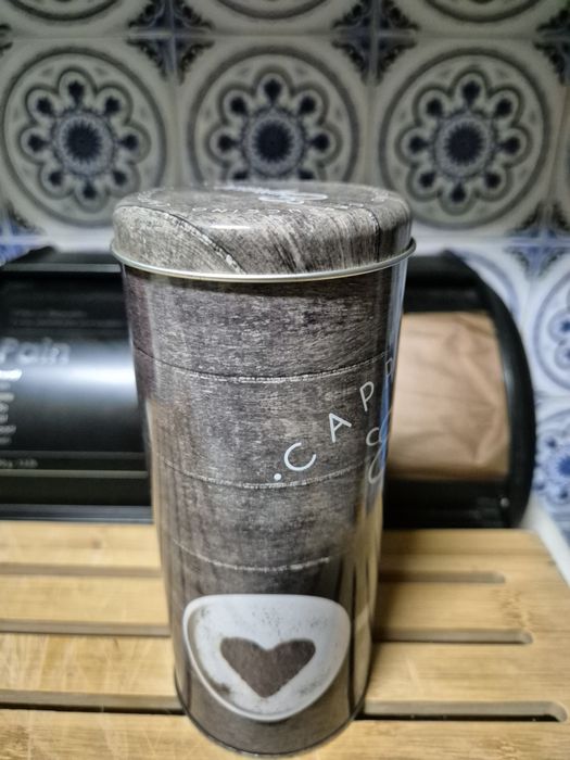 Caixa de arrumação café