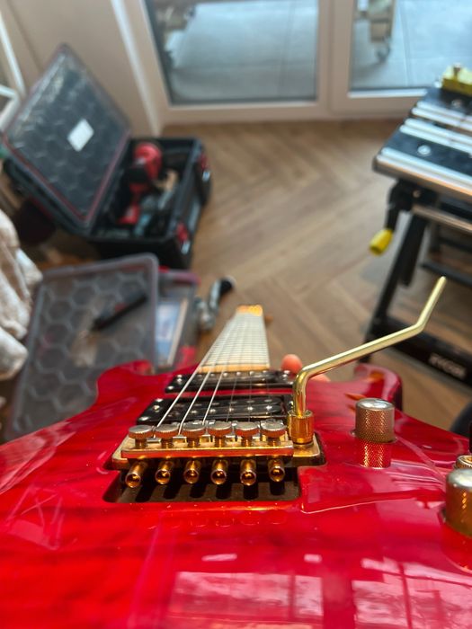 Gitara Harley Benton  Floyd rose