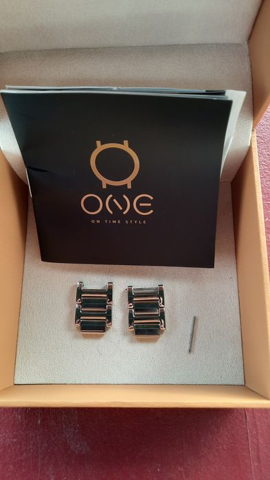 One N Style Silver Watch64730143026946124