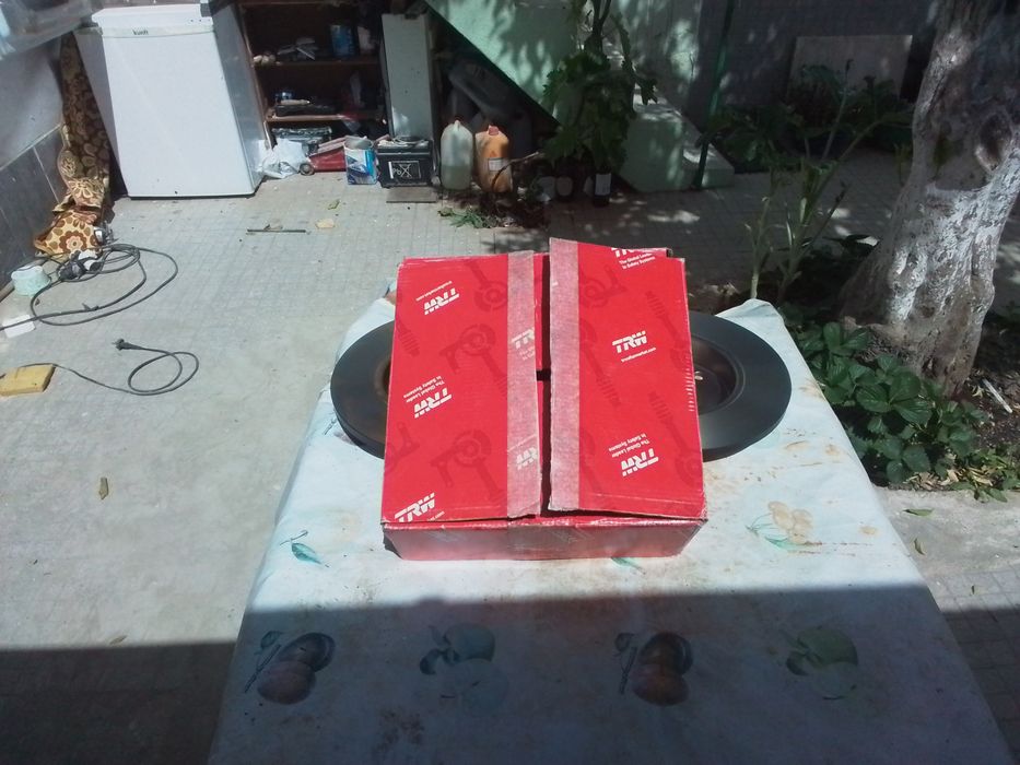 Discos travão TRW