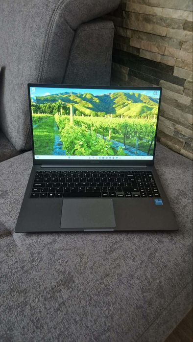 Laptop Samsung Book 4 NP750XGJ | Stan idealny, bardzo mało używany