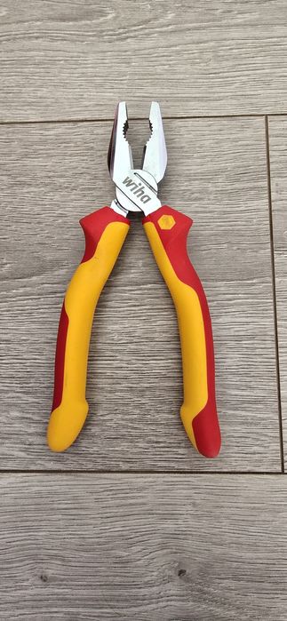 Wiha kombinerki 1000V