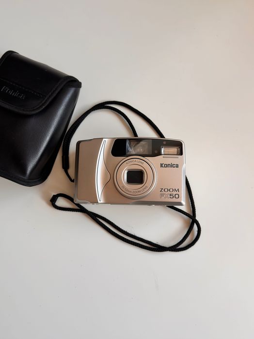 Câmara Analógica Konica