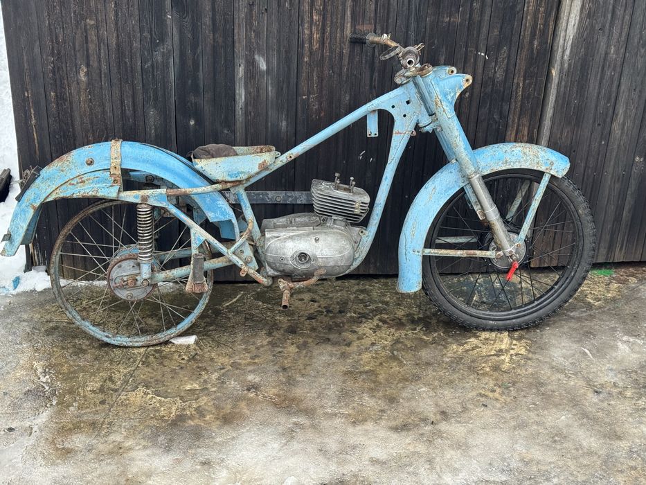 Мотоцкл мінск 106