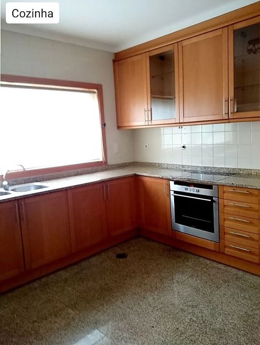 Moradia Maia com Jardim e Piscina