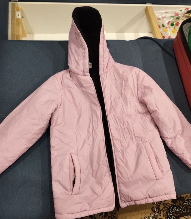 Рожева куртка на дівчинку 12 років