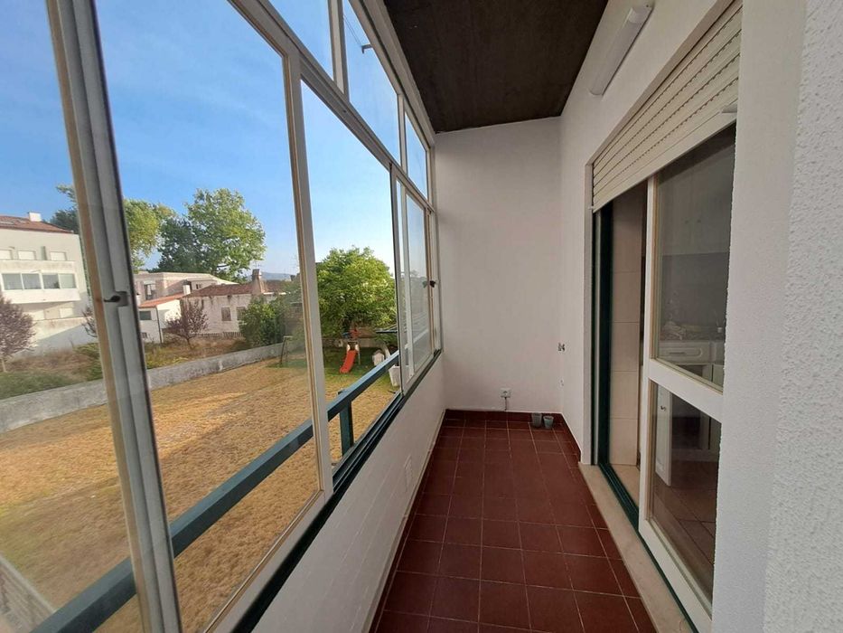 Arrendo T3, no centro de Condeixa