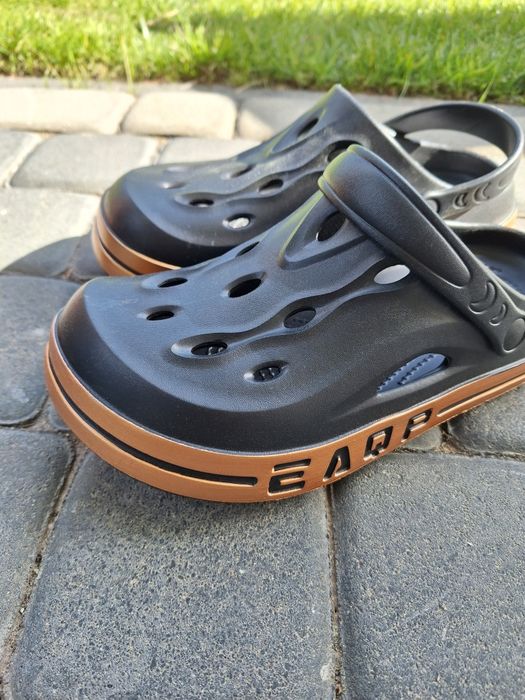 Klapki męskie, chodaki, ogrodowe, do jazdy rozmiar 44 stopę 26,5- 27cm