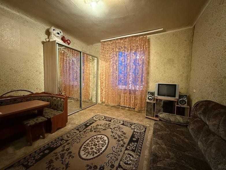 Продам гостинку с мебелью (405387)