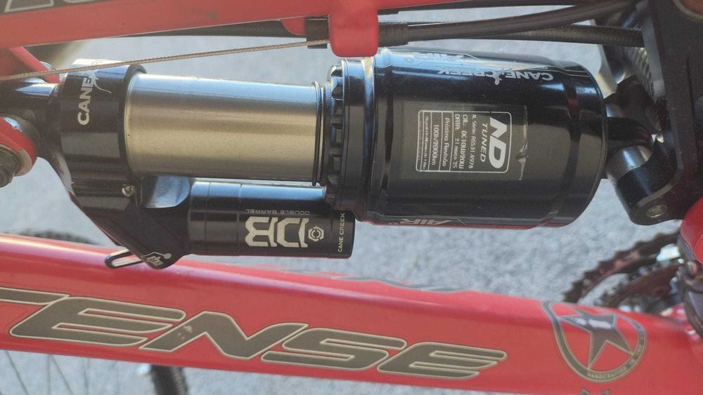 bicicleta btt/downhill