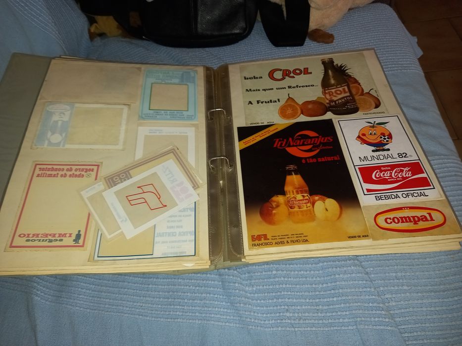 Pasta com stickers antigos