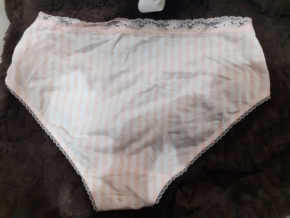 "Victoria's Secret ", majtki z USA, rozm. XL