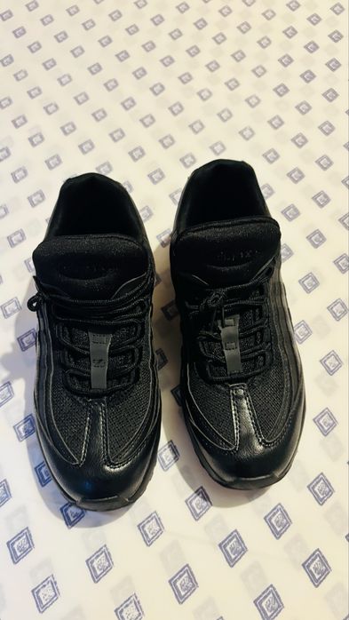 Nike Air Max 95 NOVOS