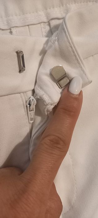Eleganckie białe spodnie S