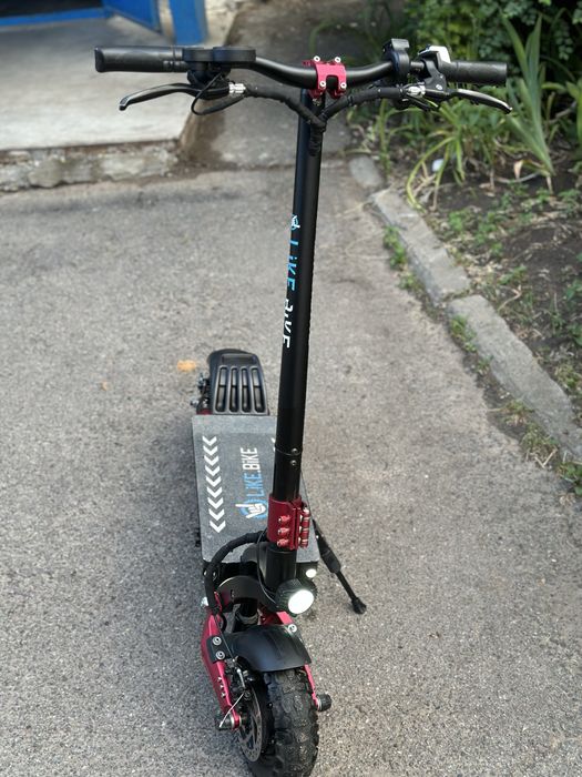 Like Bike Titan електросамокат