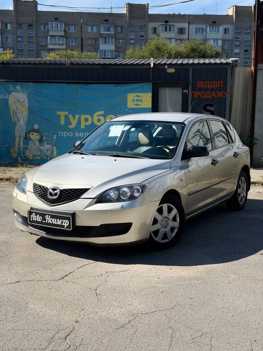 Продам Mazda 3 1.6