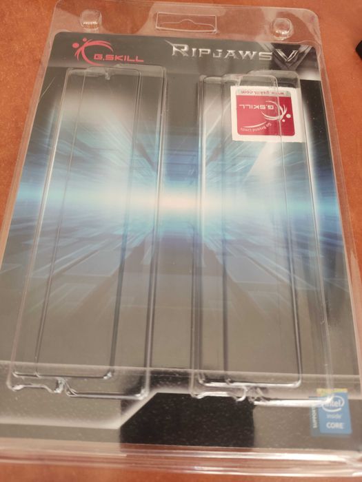 pamięć RAM 2x16GB  DDR4 do PC  G.Skill F4-4266C17D-32GVKB super szybka