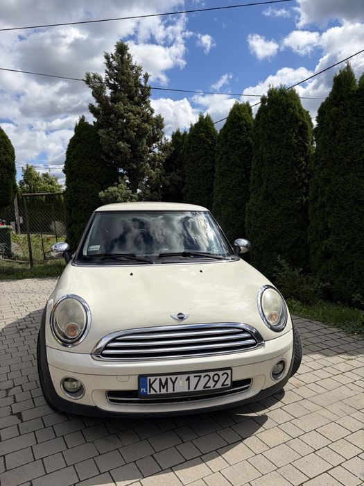 Samochód Mini One