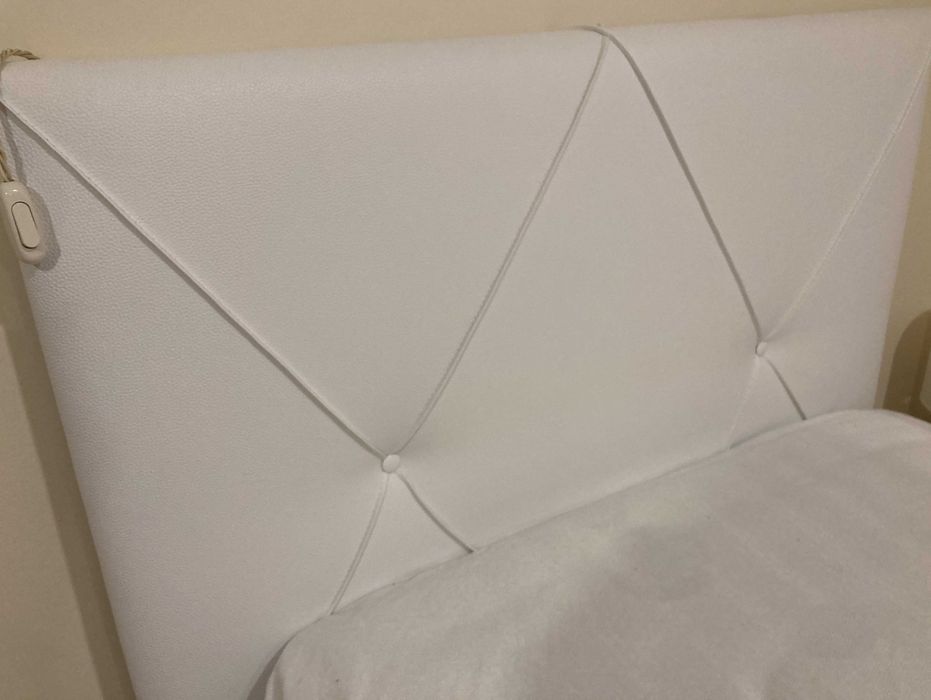 Cama solteiro + colchão + cabeceira estofada