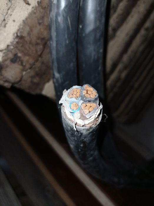 Cabo XAV 3G35+16