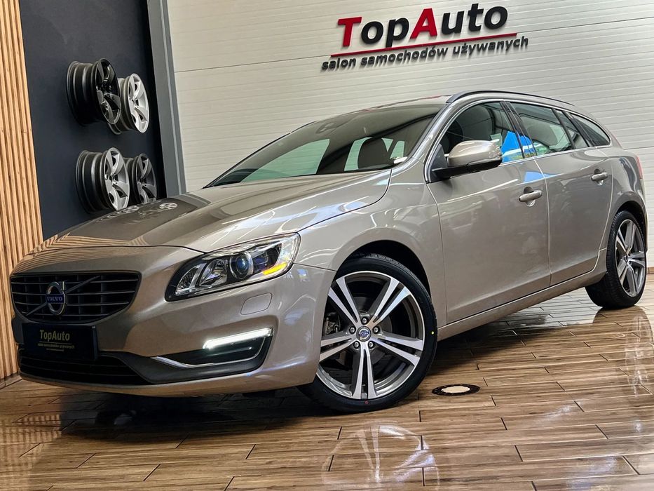 Volvo V60 * D4 * 181KM * SKÓRY * BEZWYPADKOWY * automat * gwarancja *