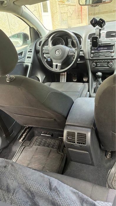 Volkswagen Golf 1.6 TDI – 2011