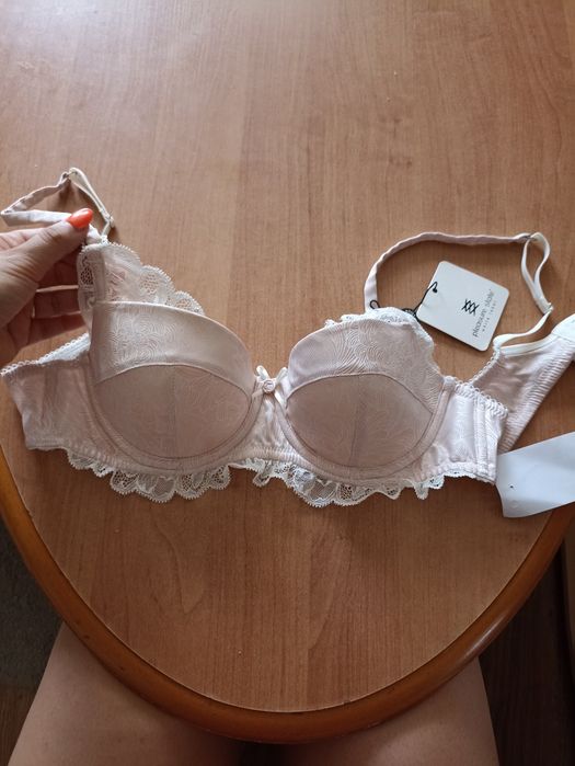 Nowy biustonosz koronka pleasure state 75 B