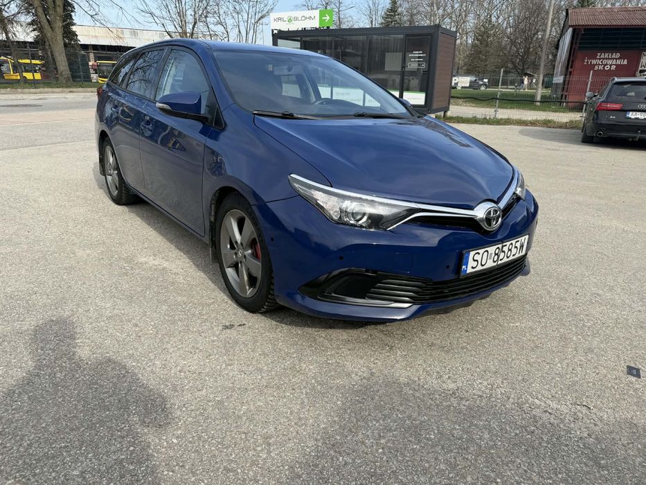 Toyota Auris 1.3 + LPG 2016