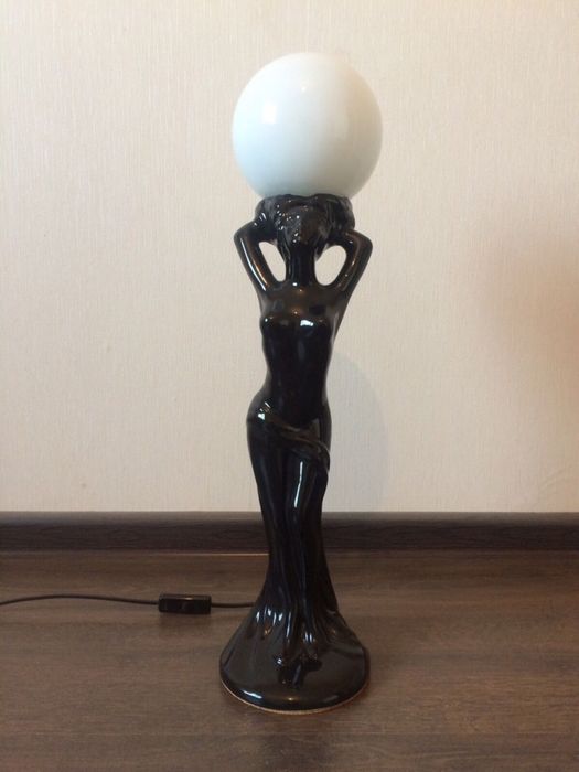 Настольная лампа. Декоративный светильник / торшер Афина