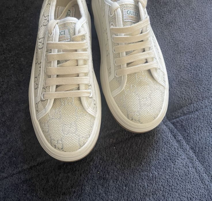Snekaes gucci tenis