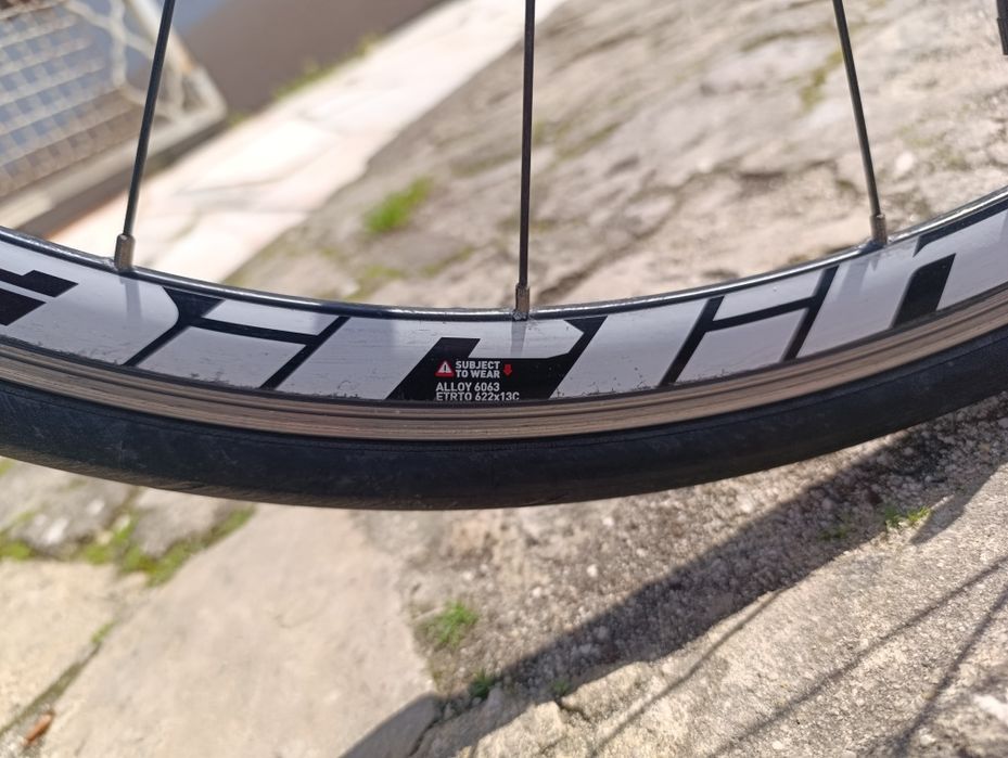 Bicicleta de Estrada Clássica – Trek 2500 Alpha SL