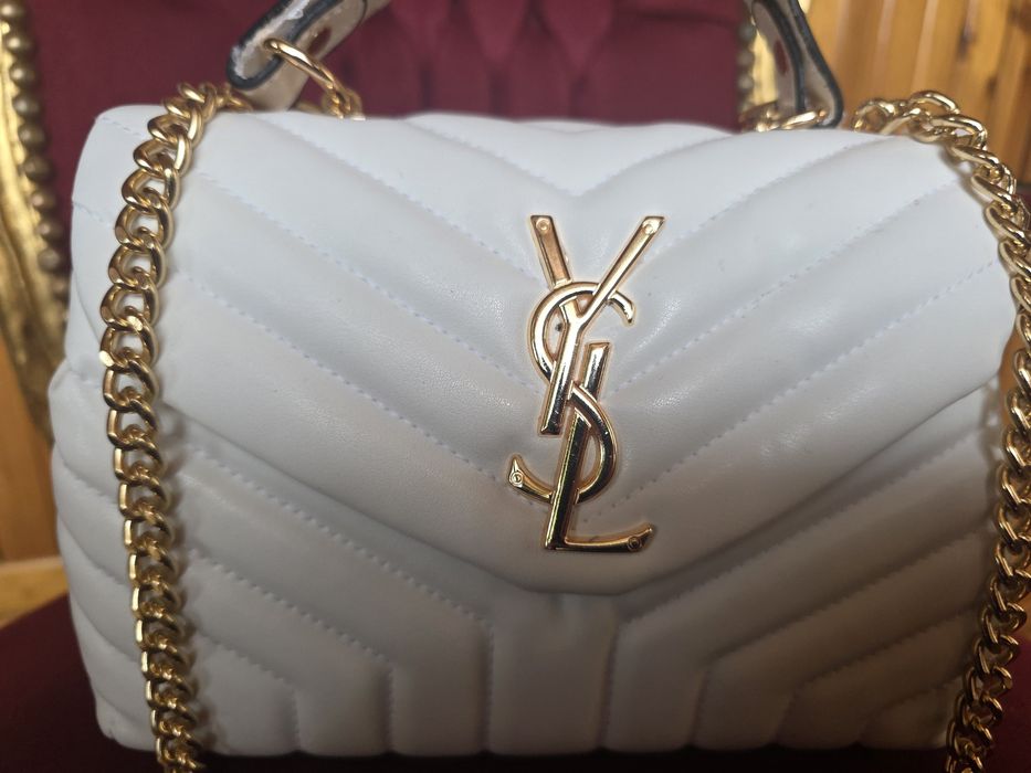 Torebka damska YSL w kolorze białym logowana i pasek logowany