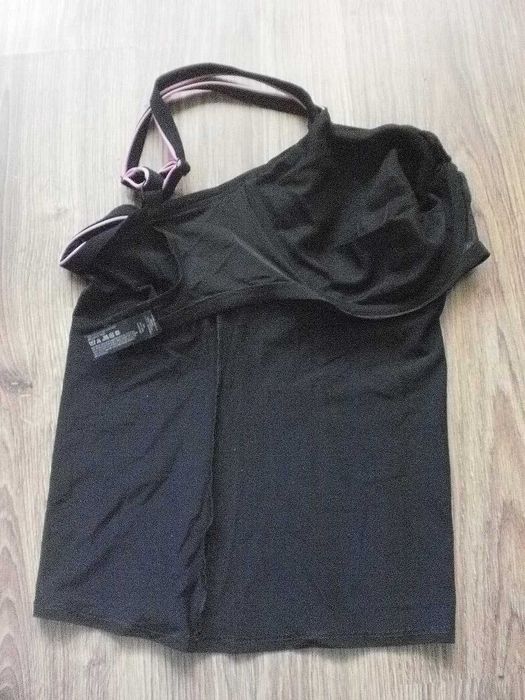 Topik Gorgeous  70 E