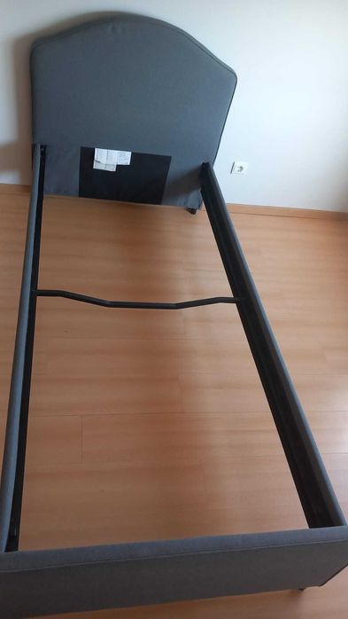 Duas camas 90X200 COMPLETAS como novas