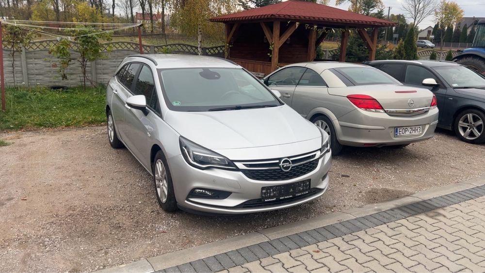 Opel Astra