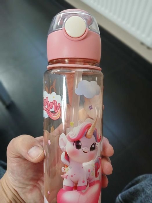 Butelka na wodę, bidon z wizerunkiem jednorożca- nowa