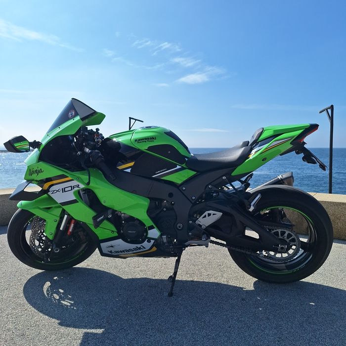 Kawasaki ninja zx 10r performance 2025