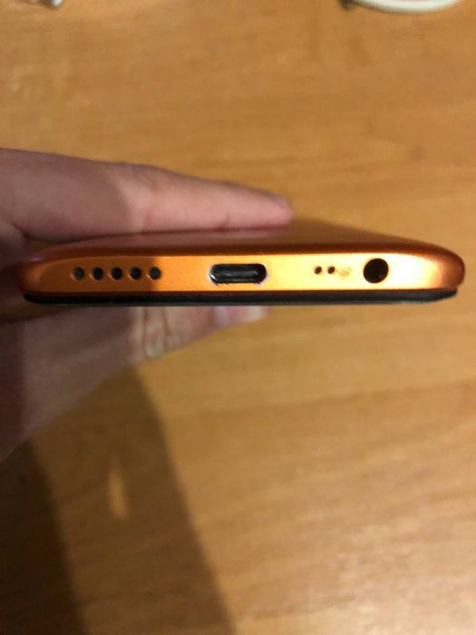 Продам телефон Redmi 8a