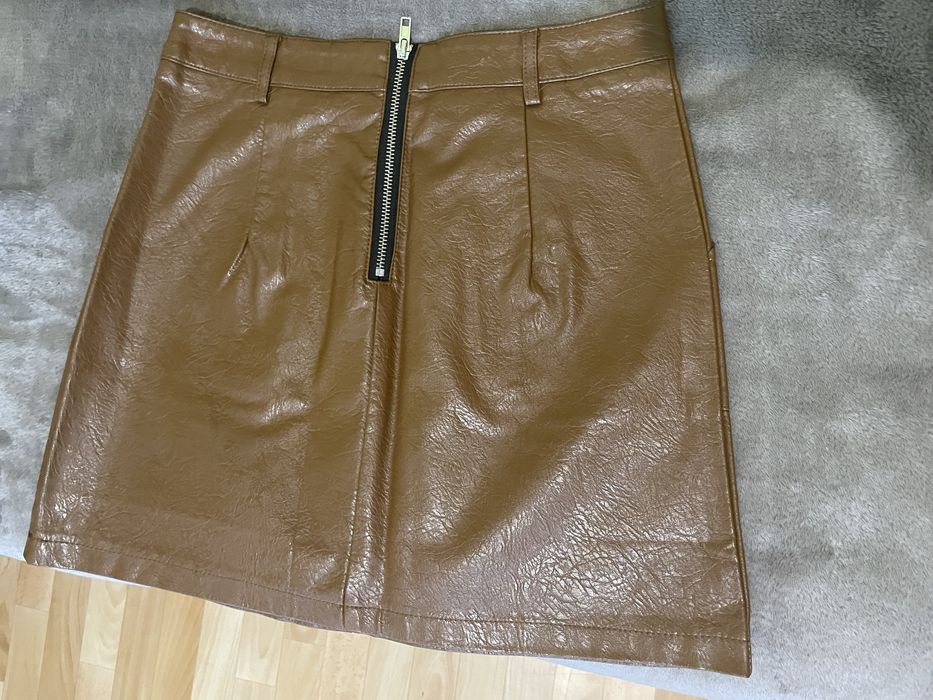 Спідниця шкіряна