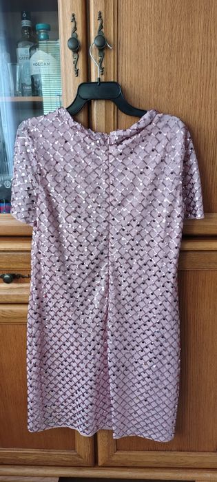 Sukienka w cekiny Dagon 38