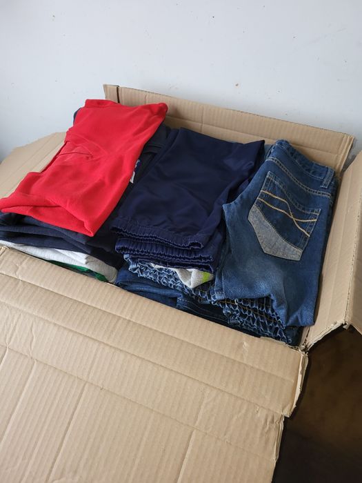 Paka ubrań dla chłopców bliźniaków