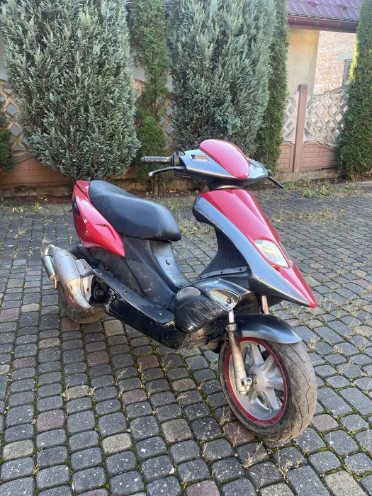 Benelli k2 100 scooter